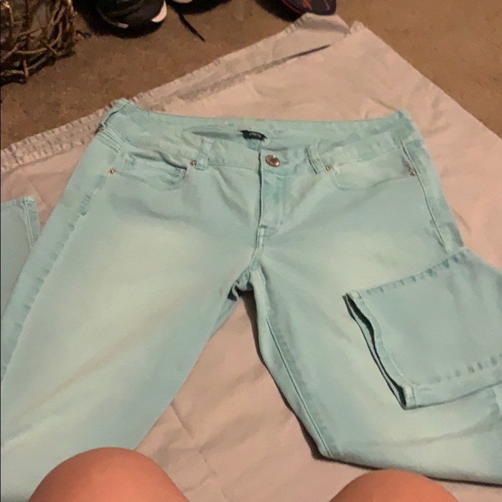 Jeans